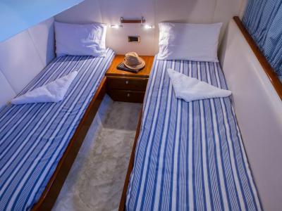 Twin Cabin -Athens Gold Yachting