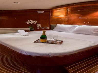 Master Cabin - Athens Gold Yachting