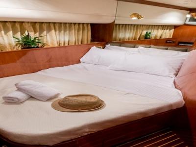 Double Cabin -Athens Gold Yachting