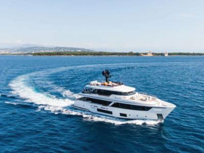 Athens Gold Yachting - Motor Yacht MRS L 