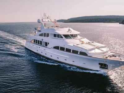 Athens Gold Yachting - Motor Yacht OAK 